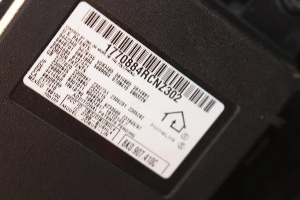 10-16 保时捷 Panamera 完整前散热器核心支撑带散热器  — 第 4/4 张图片