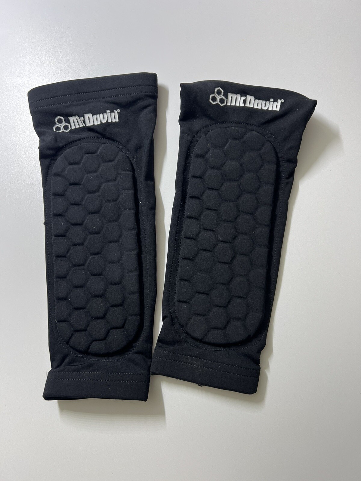 McDavid Full Arm Sleeve Pad Black Size S/M EXCELLENT CONDITION