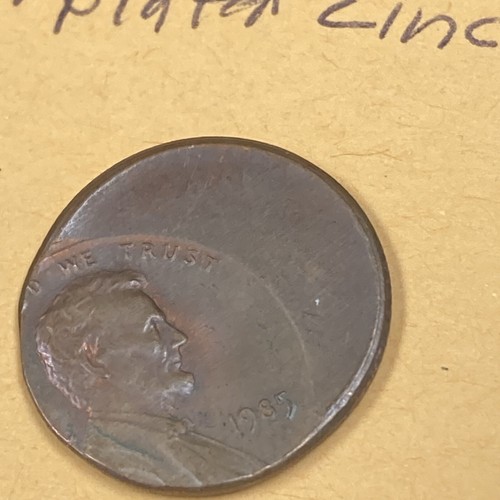 1985 U S Cent Off Struck Error coin Please look at pics, dark some traces luster - Picture 5 of 6
