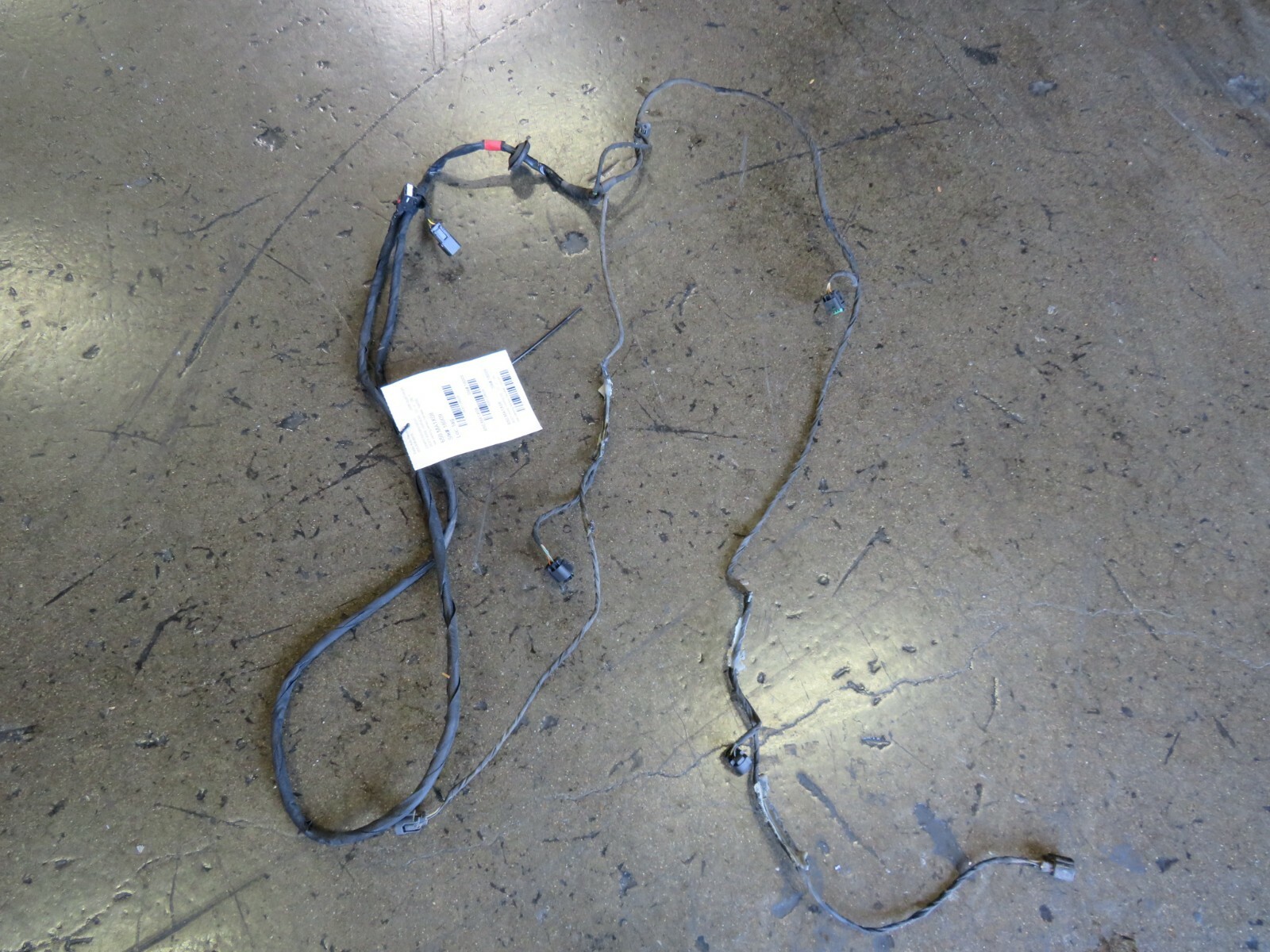 Maserati Quattroporte, Rear Bumper Parking Sensor Harness, Used, P/N 199795