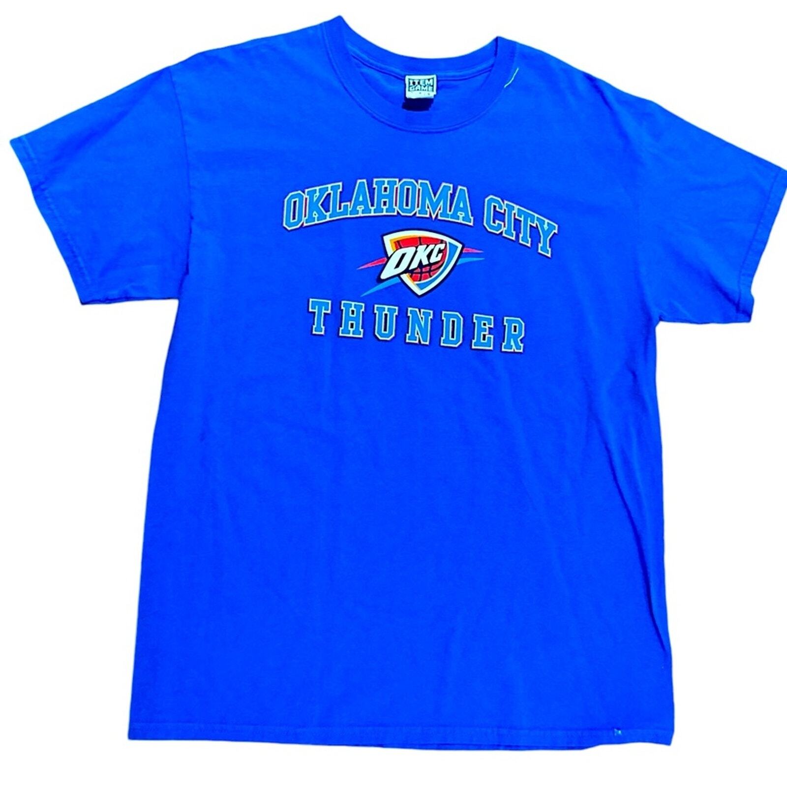 NBA OKC Thunder Adult Large Royal Blue Logo T Shirt.