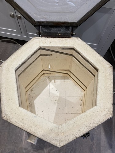 40 Litre Kiln, Cromartie hobby tech, Single Phase, Top loading Kiln - Picture 2 of 15