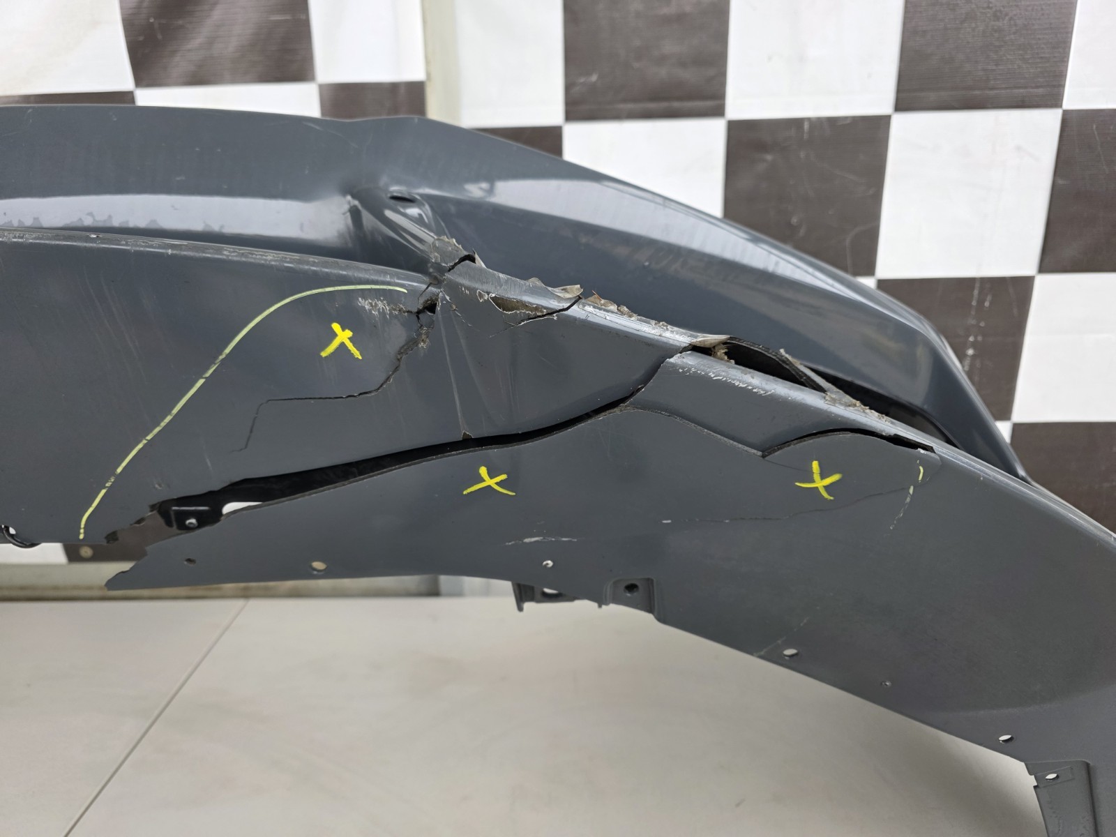 2016 2017 2018 2019 Lamborghini Huracan LP580 LP610 Front Bumper Used Oem
