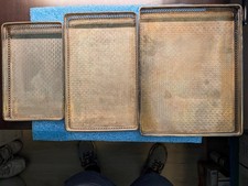 BRITISH AIRWAYS CONCORDE AIRPLANE RARE GAINSBOROUGH METAL DRINK SERVING TRAY SEE