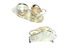 Set aus Milch & Zucker Garnitur mit Tablett  und Serviettenhalter versilbert