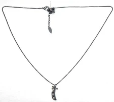 Coldwater Creek Gunmetal Pea Pod Necklace 3 Faux Pearls Box Chain Pendant 18"