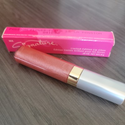 Mary Kay Signature Limited Edition Lip Gloss (Passion Flower) .28 Oz. #841800