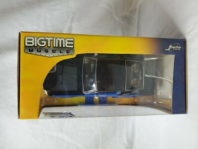 Jada Toys Big Time Muscle ミニカーセット2台 Amazon.com: Jada Toys Big Time Muscle 1:24 2016 Chevy Camaro