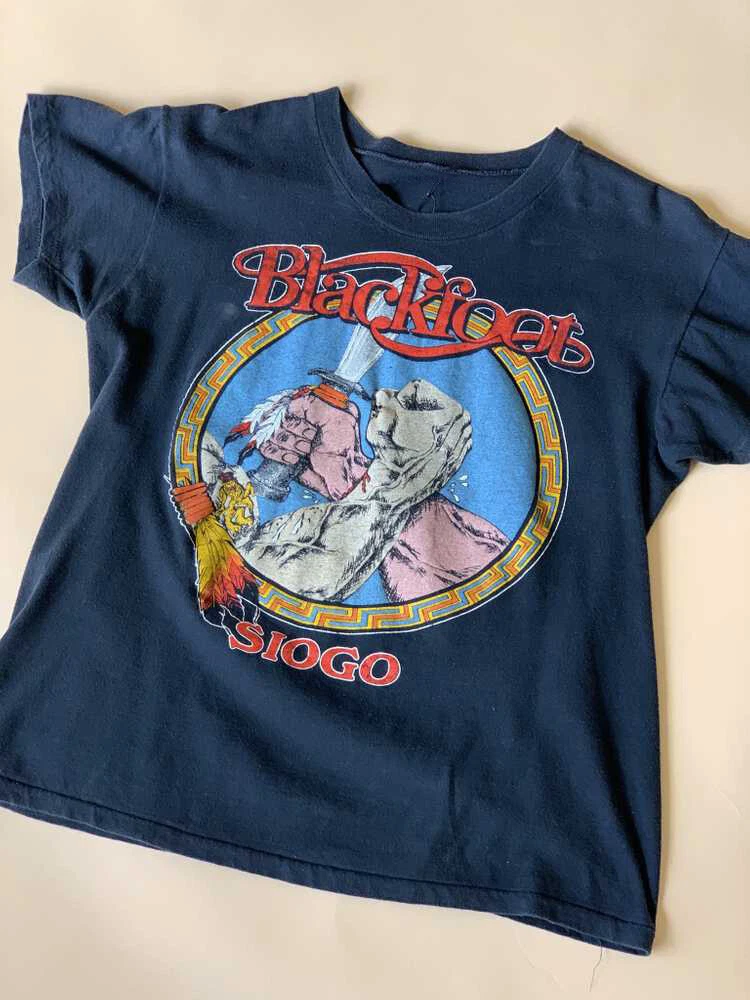激レア　1970s Blackfoot Strikes ビンテージ　バンドT 激レア1970s Blackfoot Strikes ビンテージバンドT