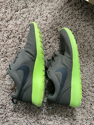 Size 10.5 - Nike Roshe Run Tarp Green | eBay