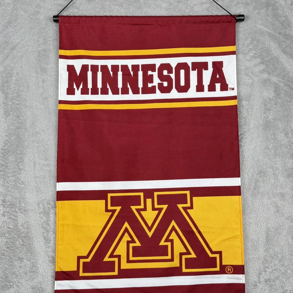 Banner de pared colgante Golden Gophers de la Universidad de Minnesota NCAA Baden 42X19 Foto 3 de 4