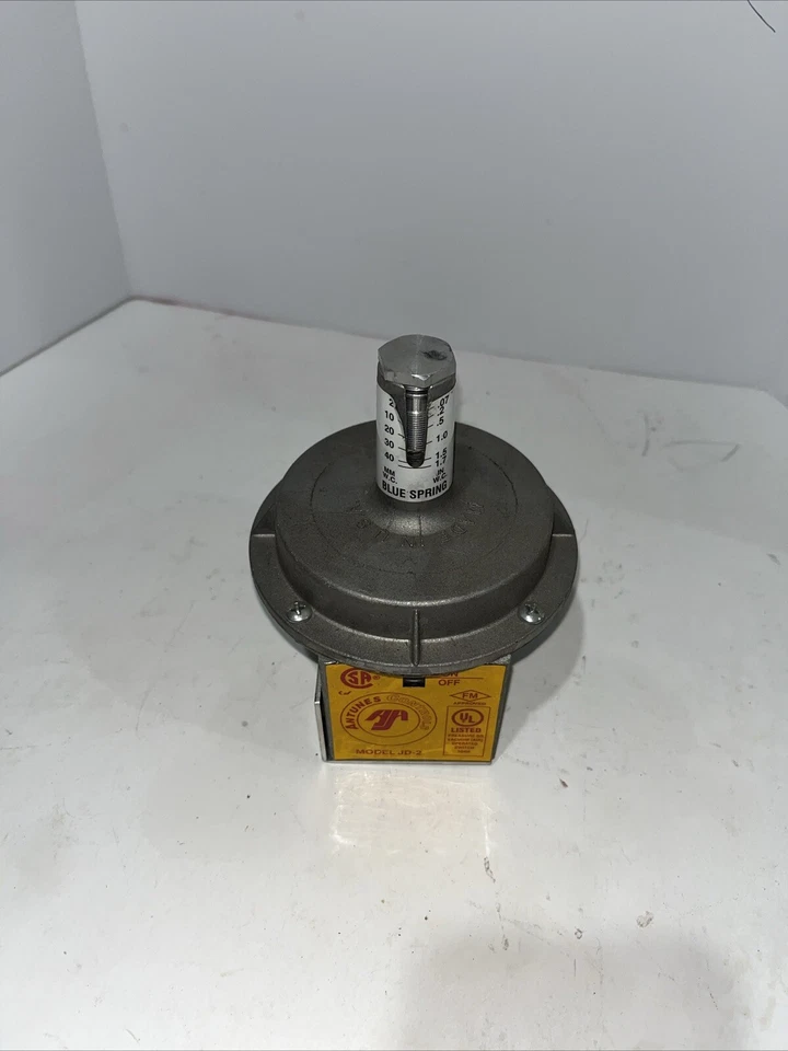 ANTUNES Controls Air Pressure Switch, Blue Spring 504H NOS - Image 3 of 3