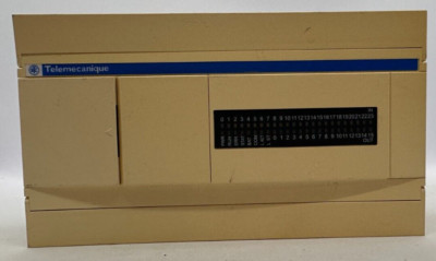 TWDLCAE40DRF Telemecanique Twido 100-240vac 24 inputs 24VDC 16 output relays(74)