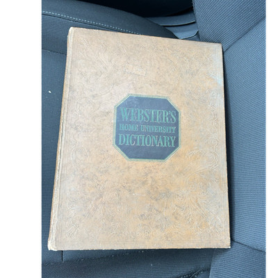 1959 Webster s Home University Dictionary large type edition illustrated 