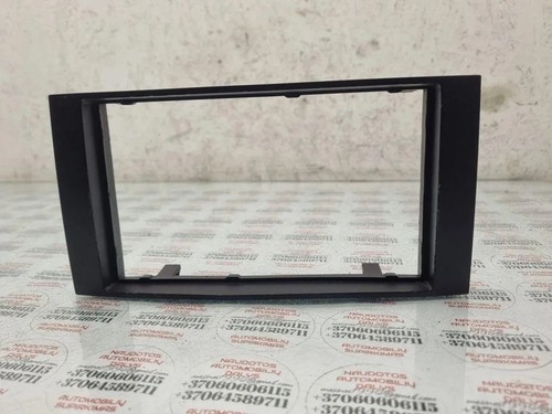 VW TOUAREG 7LA, 7L6, 7L7 Musik-Player Verkleidung 281320 4.90 Diesel 31471835