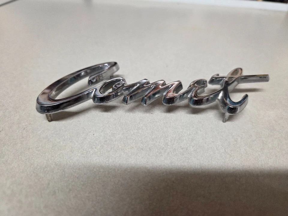 ¡DULCE! Mercury Comet Caliente 1965 emblema capó ciclón Foto 3 de 4