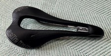 SELLE ITALIA SLR SUPERFLOW Saddle New Condition Minor Dents Used 10 Times