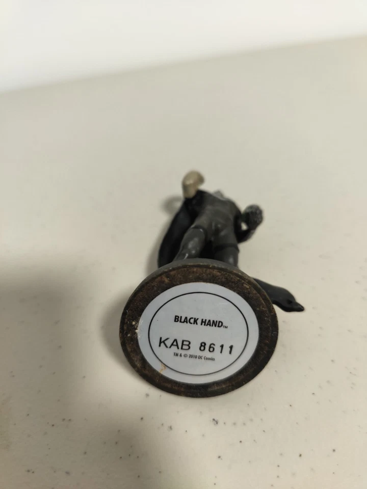 Estatueta de chumbo Eaglemoss DC Blackest Night Black Hand #1 pintada à mão - Imagem 3 de 4