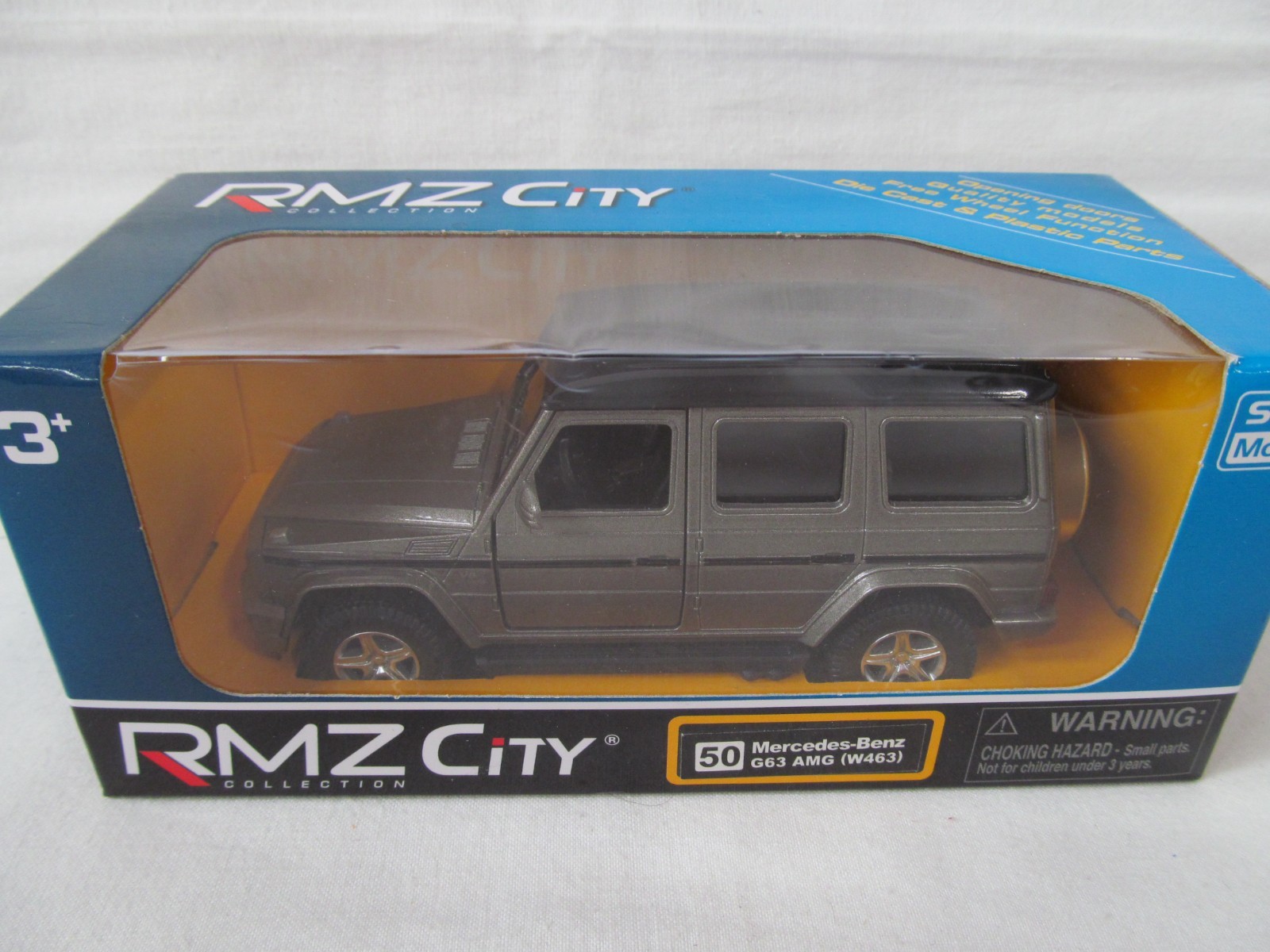 RMZ City collection 50 Mercedes-Benz G63 AMG (W463) Scale model Brand new