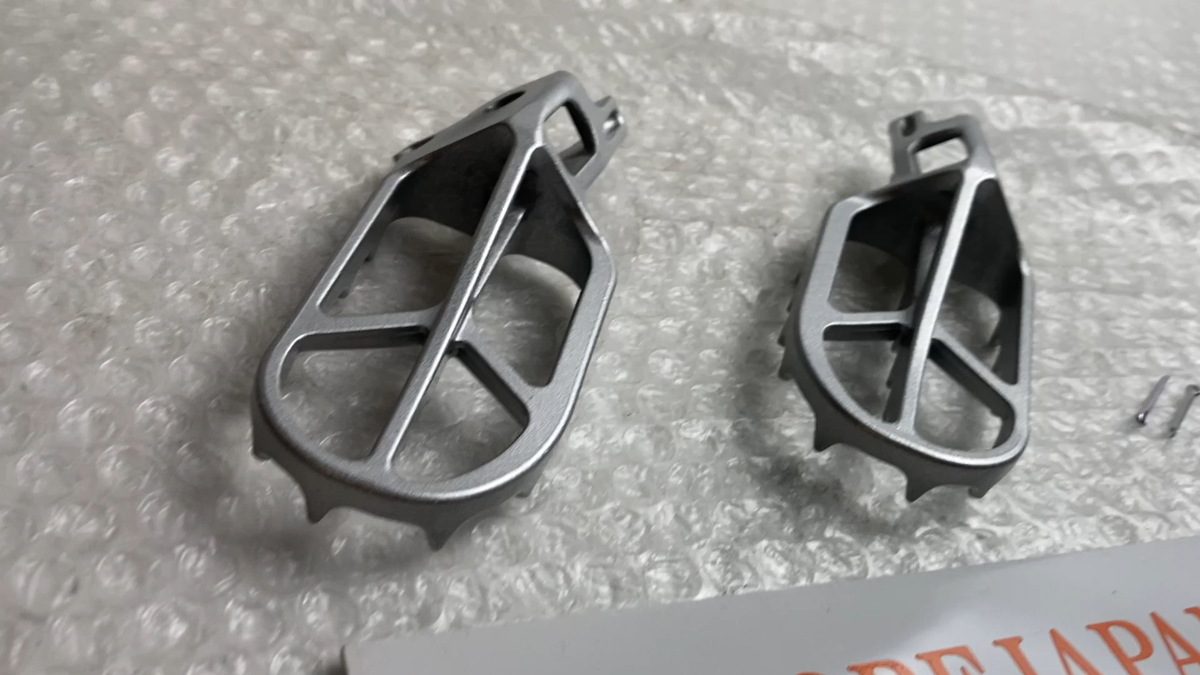 NEW Genuine Honda Africa Twin XL750 Transalp Enduro Footpeg Kit