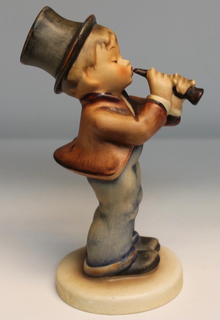 Goebel Hummel Figurine Serenade 85/0 TMK2 Full Bee 5