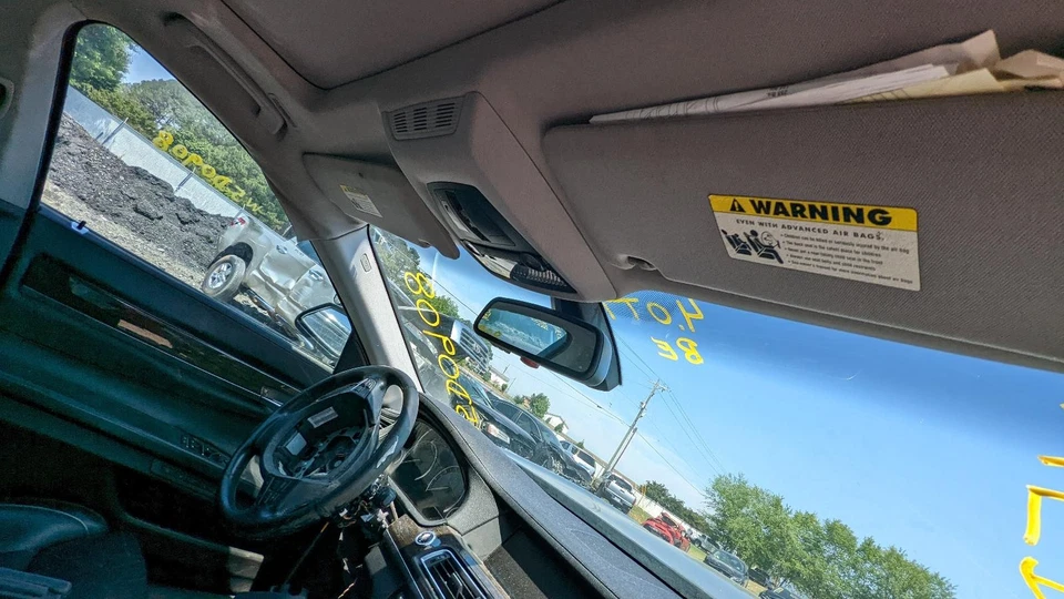 Capó usado se adapta a: BMW 750I Grado A 2009 Foto 4 de 4