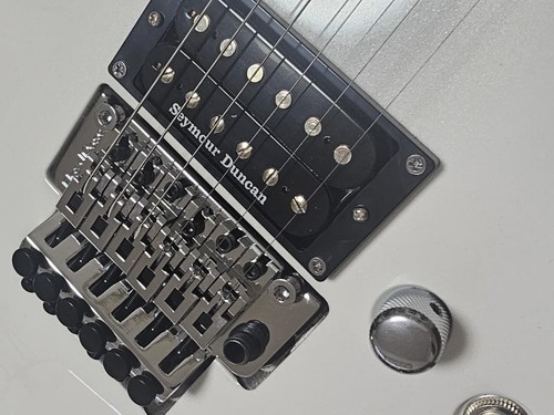 Guitarra Eléctrica ESP LTD Horizon '87 Blanco Perla, Cuerpo de Aliso, Cuello Delgado de 3 Piezas, - Imagen 9 de 16