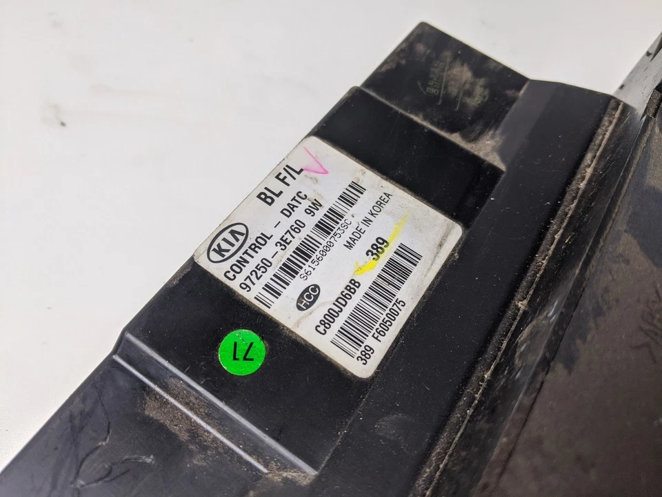 KIA SORENTO 2007 HEATER CONTROL PANEL 97250-3E760 - Image 3 of 3