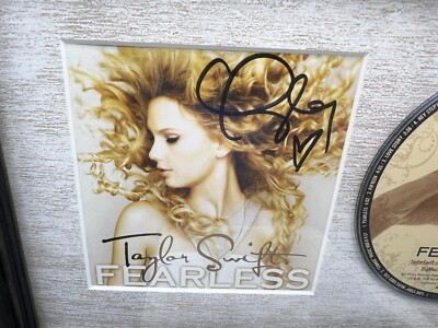 Taylor Swift Signed Autographed Original Fearless 2008 CD Album