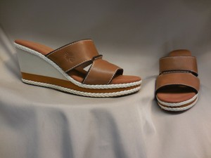 tommy bahama wedge sandals