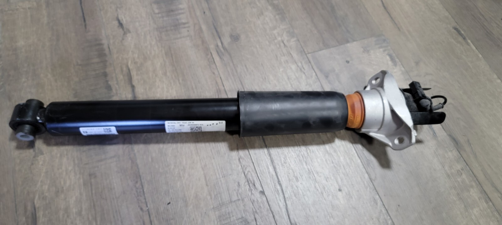 LAMBORGHINI URUS REAR SHOCK ABSORBER OEM 4M0513021BF 4M0616031AG GENUINE 