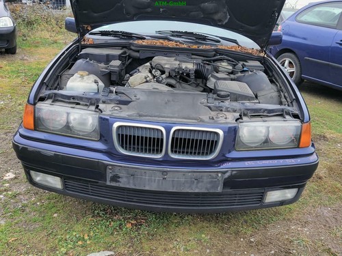 Stoßstange vorne BMW 3 E36 Compact Farbcode 297 Montrealblau Blau Metallic