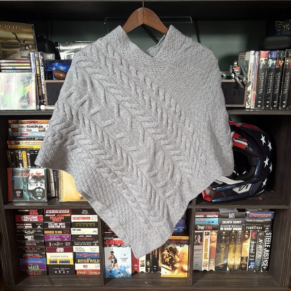 Poncho de mercado suéter Aran para mujer talla única gris lana merino kimono tejido Irlanda