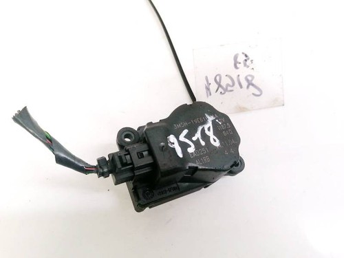 3M5H19E616AA Stellmotor Heizungsstellmotor Gebläse 3M5H-19E616-A DE1767924-66