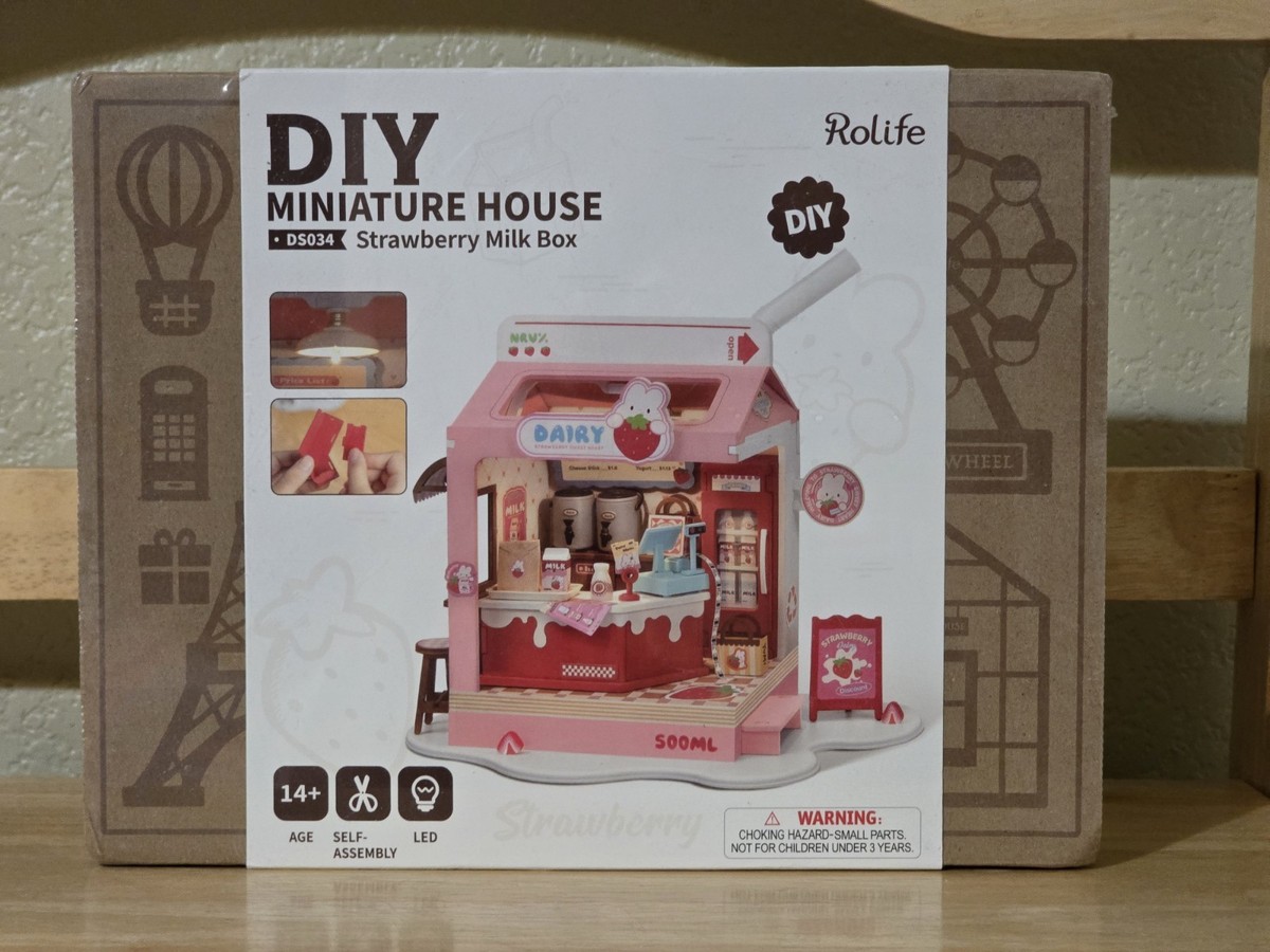Rolife Strawberry Milk Food Box Shop DIY Miniature House Kit DS034