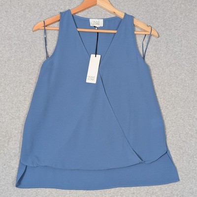 Olive and Oak Sleeveless V-Neck Top Womens Small Snap & Wrap Front New
