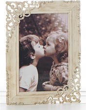 Old Cream Lace Frame 4x6