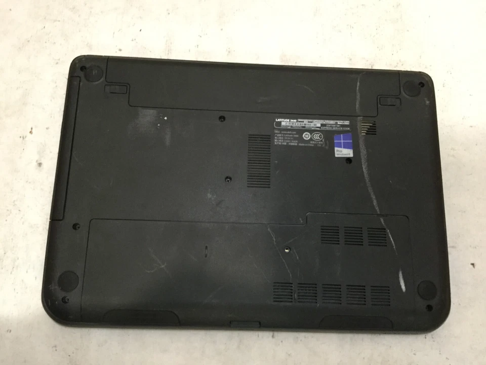 Dell Latitude 3440 / Intel Core i3 UNKNOWN SPECIFICATIONS / (MISSING PARTS!) -MR - Image 4 of 4