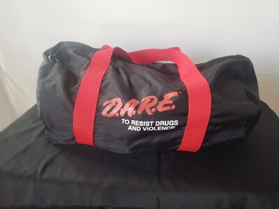  Vintage D.A.R.E DARE Duffle Carry On Gym Bag Euc Black/Red Rare!