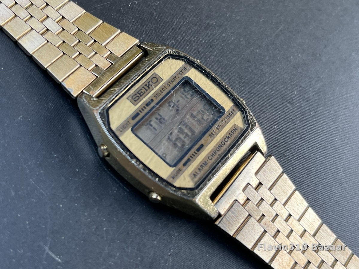 1989 Vintage SEIKO Alarm Chrono A904-5199 Japan 33mm Golden Watch