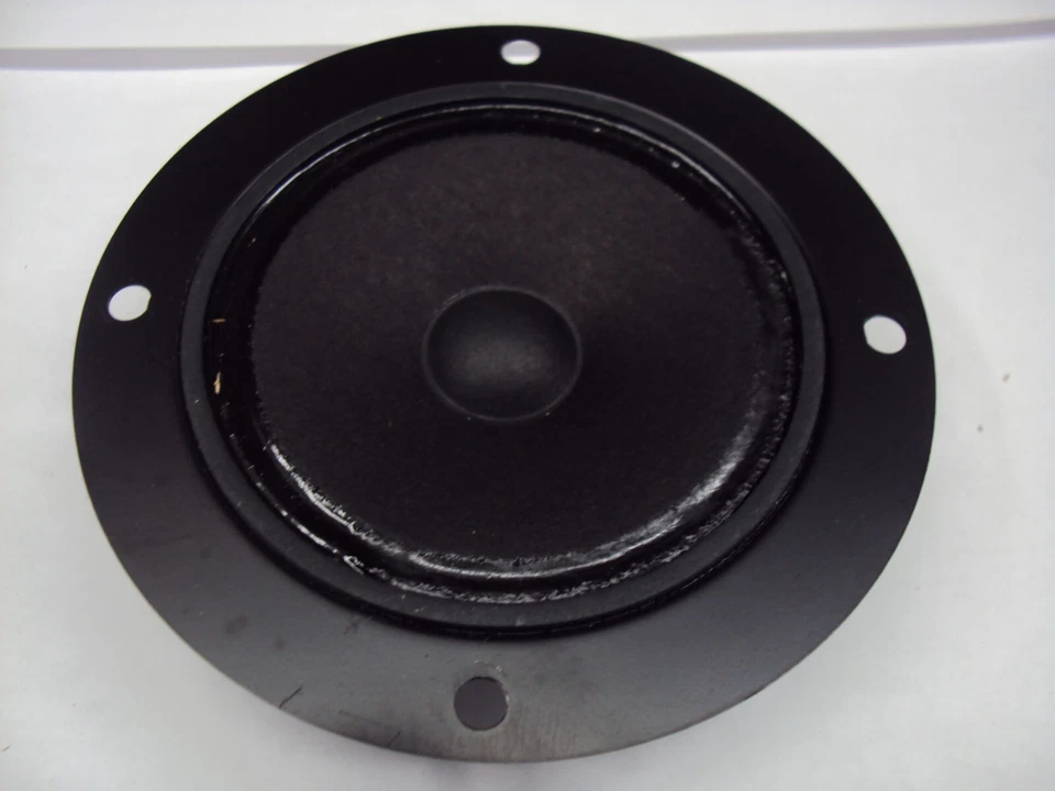 RCA Catalog Number 40-5016 Original Midrange Speaker. P/N 1024 8 Ohm. Tested - Image 2 of 4