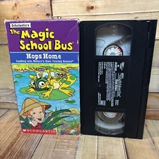 The Magic School Bus Hops Home VHS Tape Used