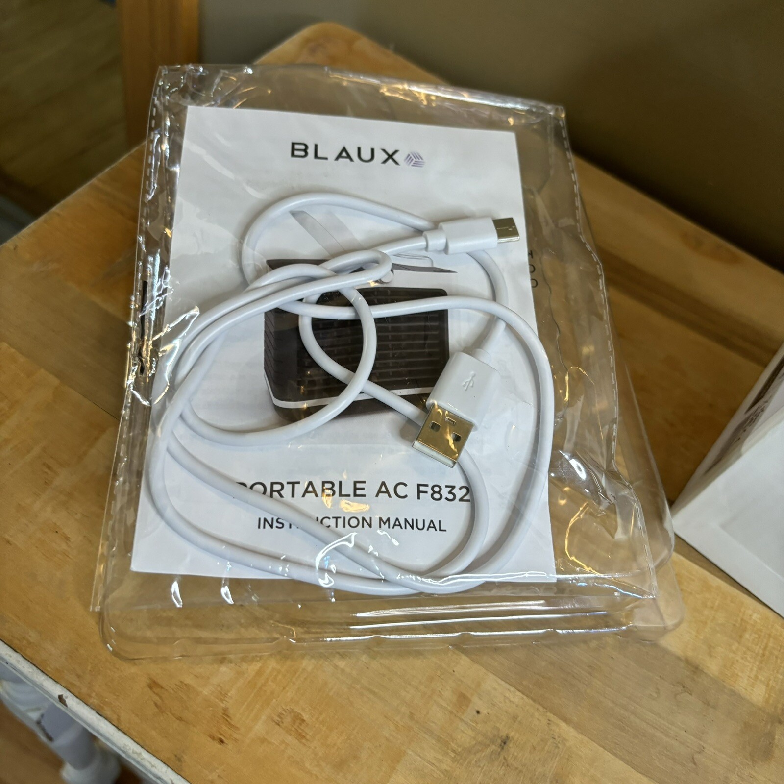 Blaux Portable Air conditioning Unit And Extra Water Curtain Filter AC F832