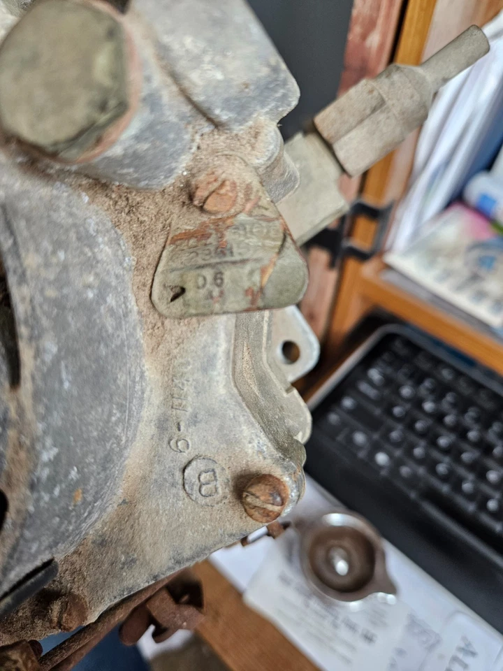 1956 mercury 312 monterey Carter WCFB 4 barrel carburetor - Изображение 4 из 4