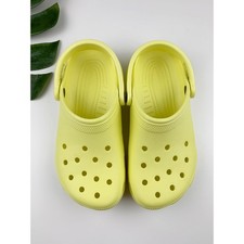 Crocs Classic Clogs Men's 7 Women's 9 Yellow Slip On Shoes Comfort 10001