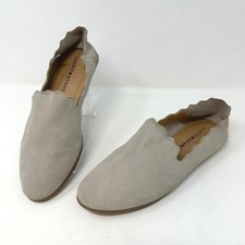 Lucky Brand Caliya Scalloped Suede Flat Taupe Size 8