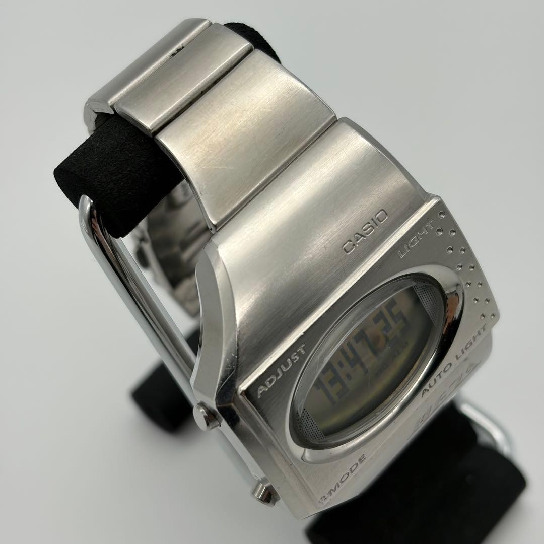 Casio ME-100 META Psychedelia Watch Used with Light & LCD Issues