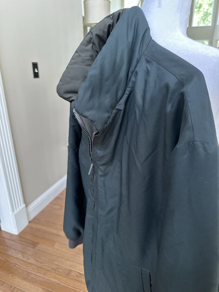 Jaqueta masculina Ermenegildo Zegna microtene reversível tamanho médio - Imagem 2 de 4