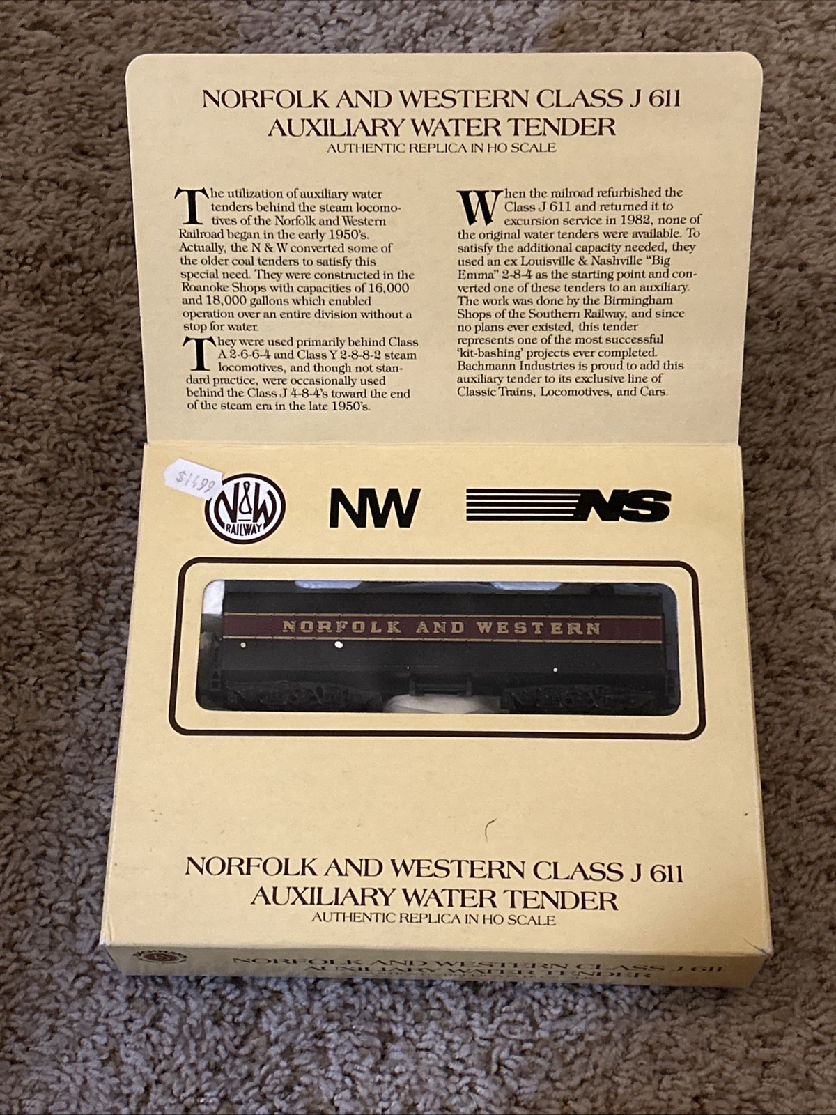 NEW - Bachmann 43-1095A4 Norfolk & Western Class J 611 Auxiliary Water Tender HO
