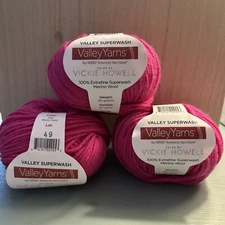 Valley Yarn Valley Superwash Yarn 100% Extra Fine Merino 3 balls #304 manicpanic